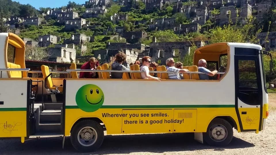 Side Cabrio Bus Safari - Image 1